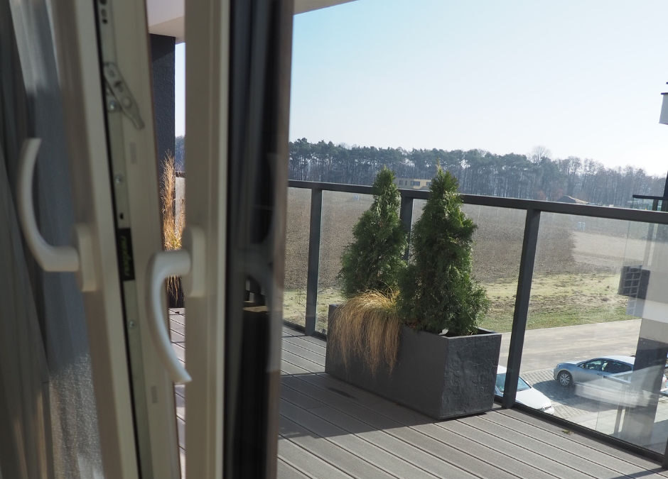 Regulacja okna uchylnego