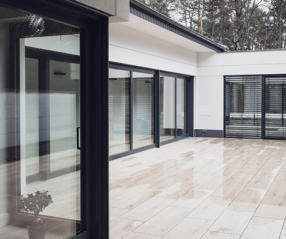 Okna narożne - więcej naturalnego światła w domu